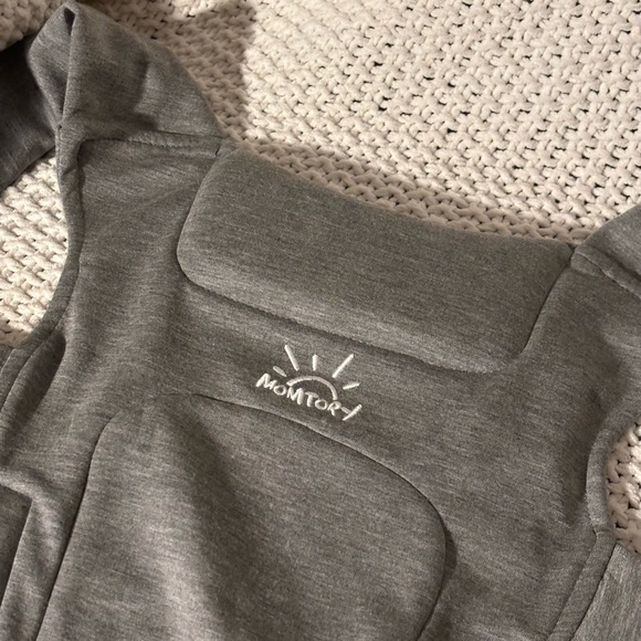 Momtory newborn carrier | light grey - Picture 2 of 3